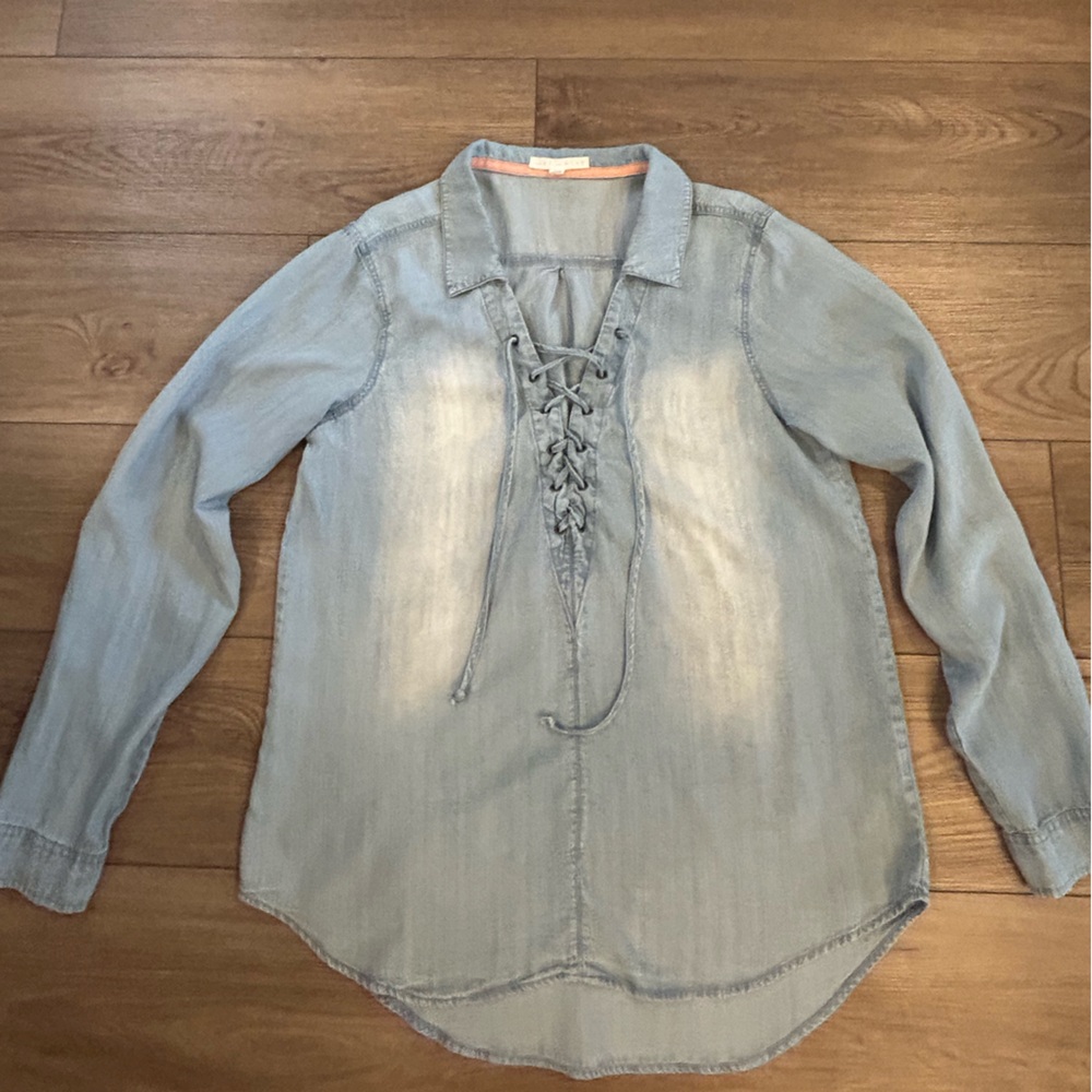 Hint of Mint XL Chambray Lace Up Blouse Light Wash Denim Top
